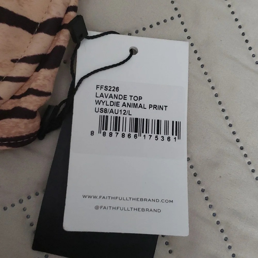Faithfull The Brand Lavande Bikini Top Underwire Wyldie Animal Print Size USA 8